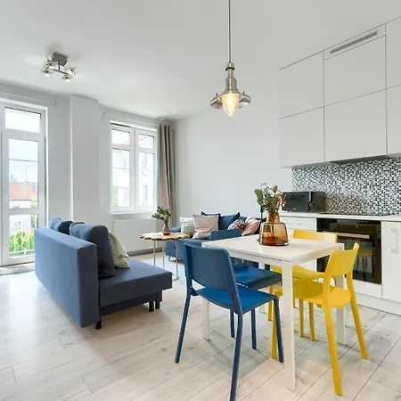 Apartment 7000 No1 *